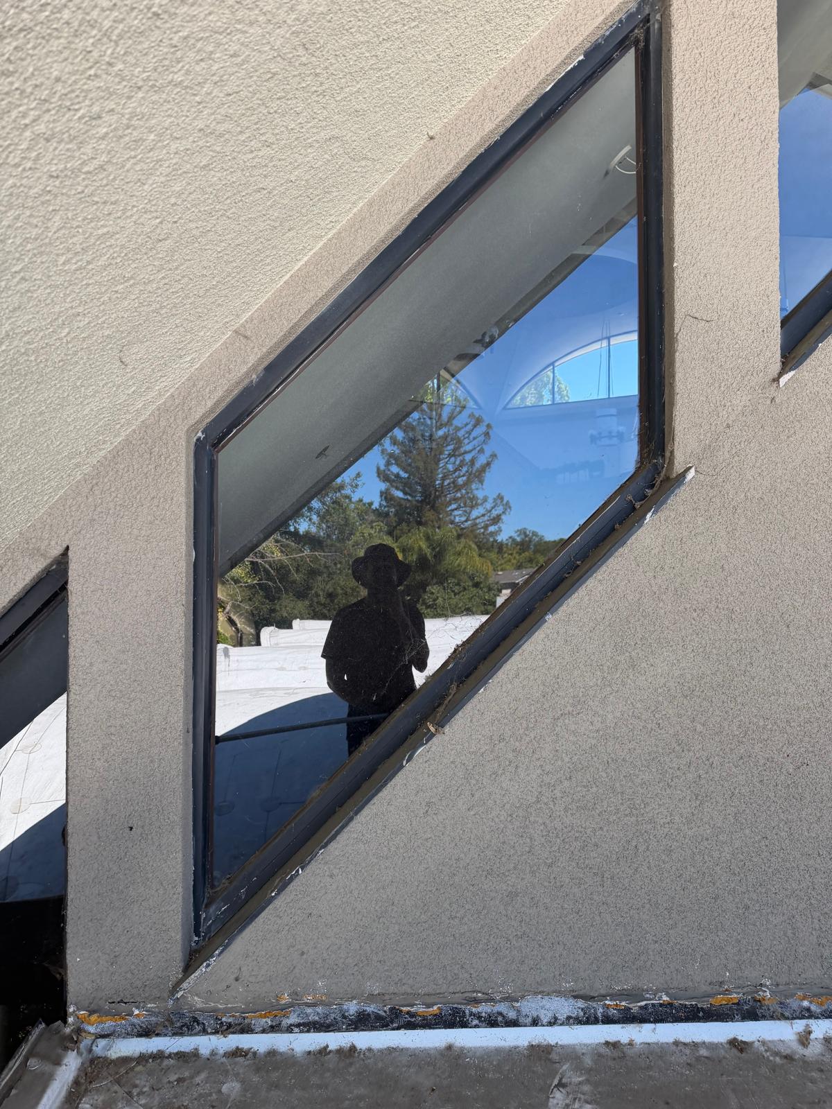 Angled exterior window cleaning